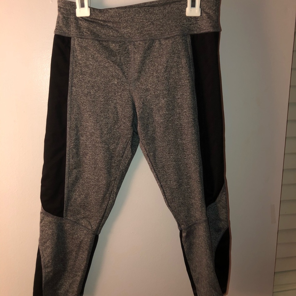 Capri Leggings